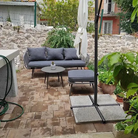 Podvrsina1a Rosa Holiday home