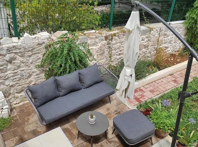 Podvrsina1a Rosa Преко